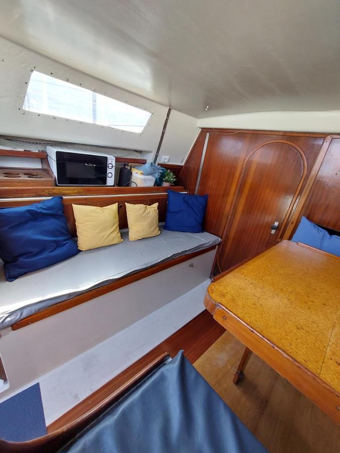 Lisbon Cosy Boat Hotel Ngoại thất bức ảnh